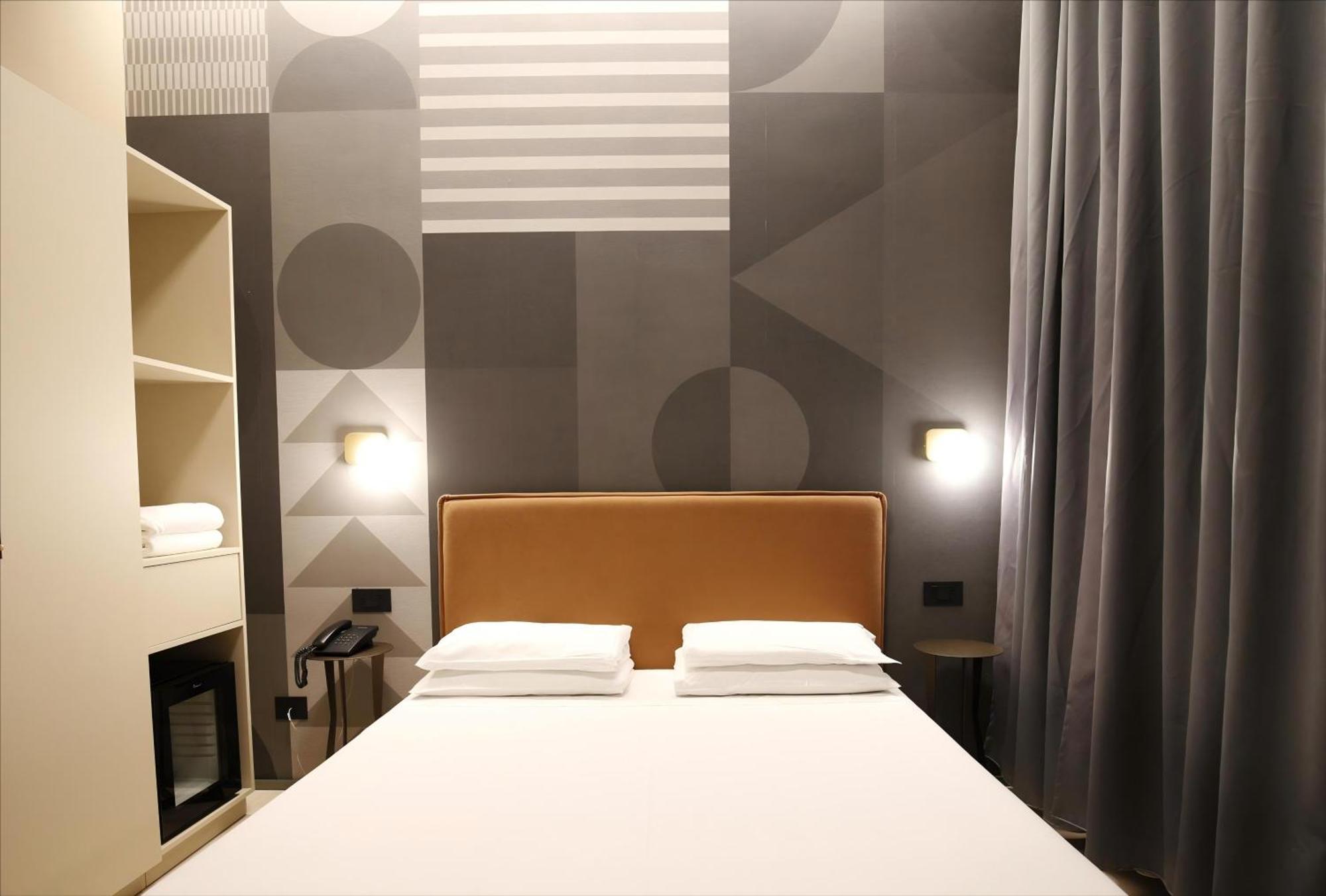 The B Place Рим Екстер'єр фото